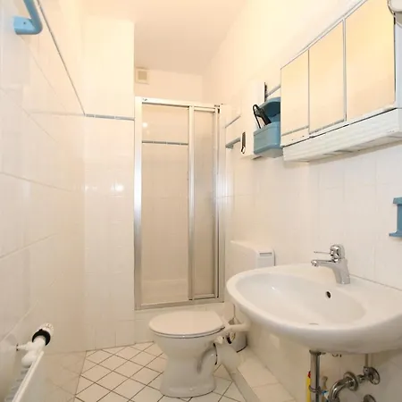 Appartement Badestra_e 94_ Whg_ 2_ Haus Am Wal